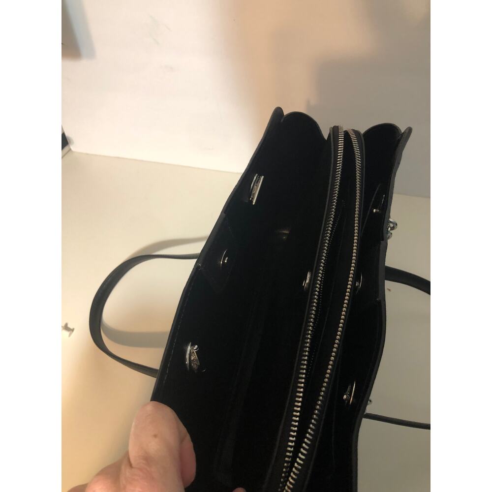 Calvin Klein Black Hailey Pebble Top Zip Silver Chain Sachet Bag - Picture 9 of 11